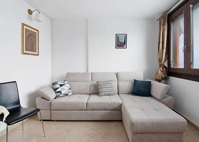 Janua Major Apartment